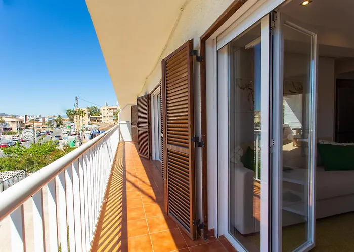 Brisas * دينايا