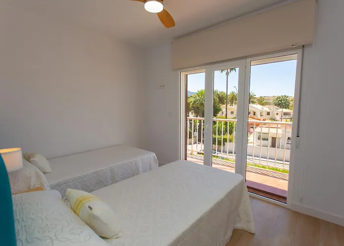 Brisas * دينايا